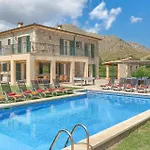 Villa Illa Petita By *
